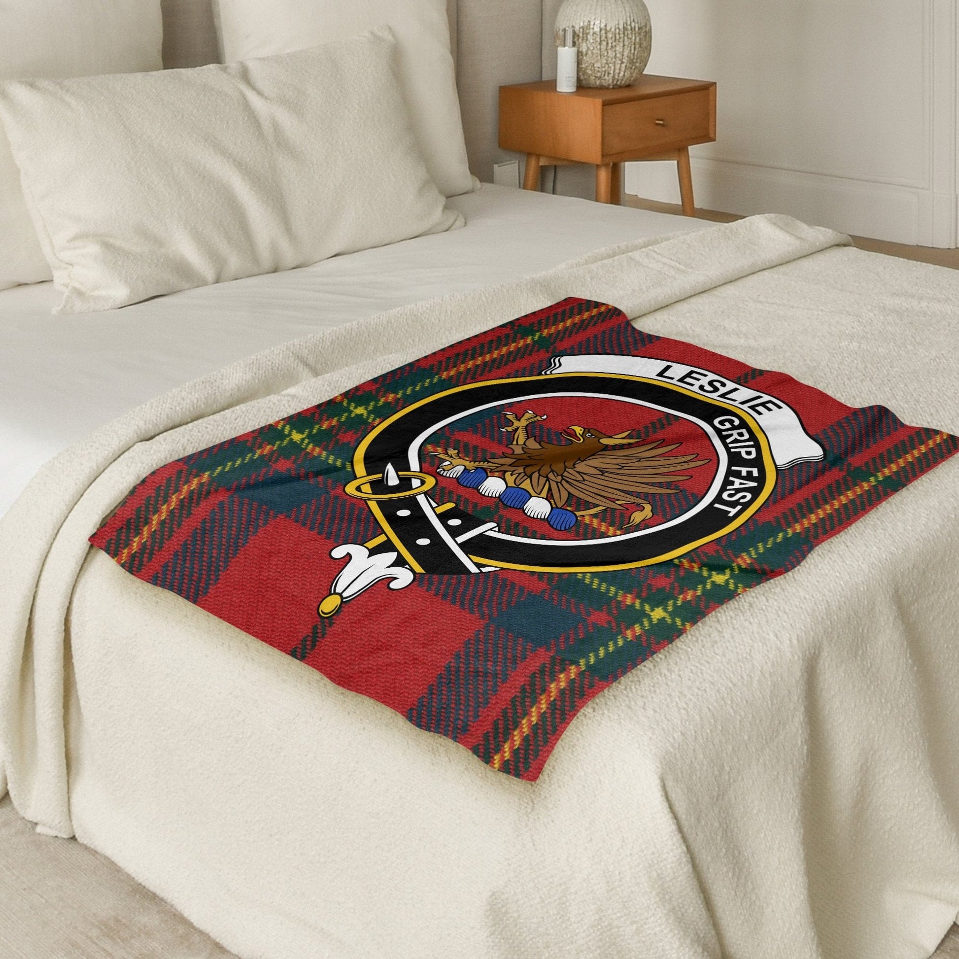 Scottish Clan Leslie Crest Tartan Blanket