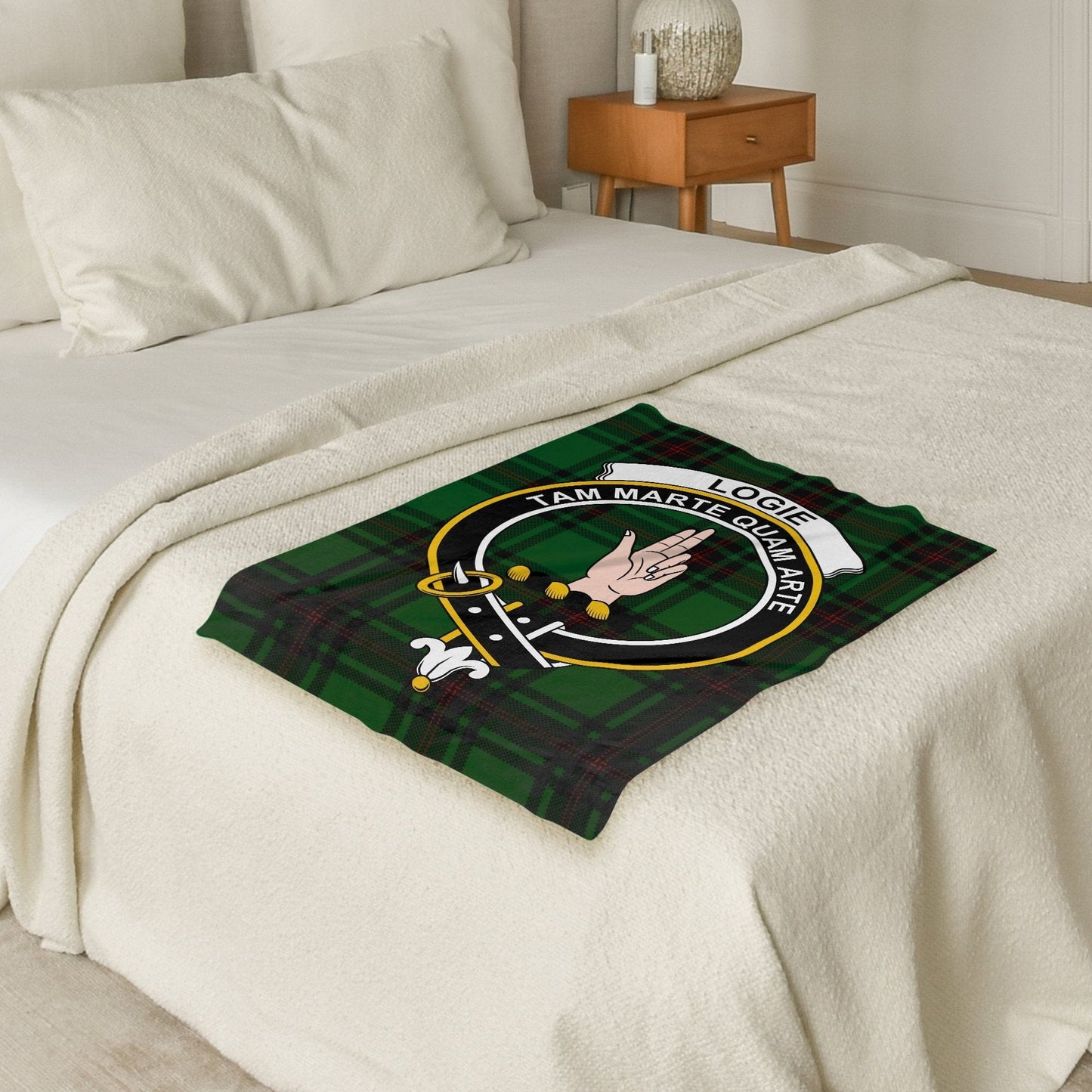 Scottish Clan Logie Crest Tartan Blanket