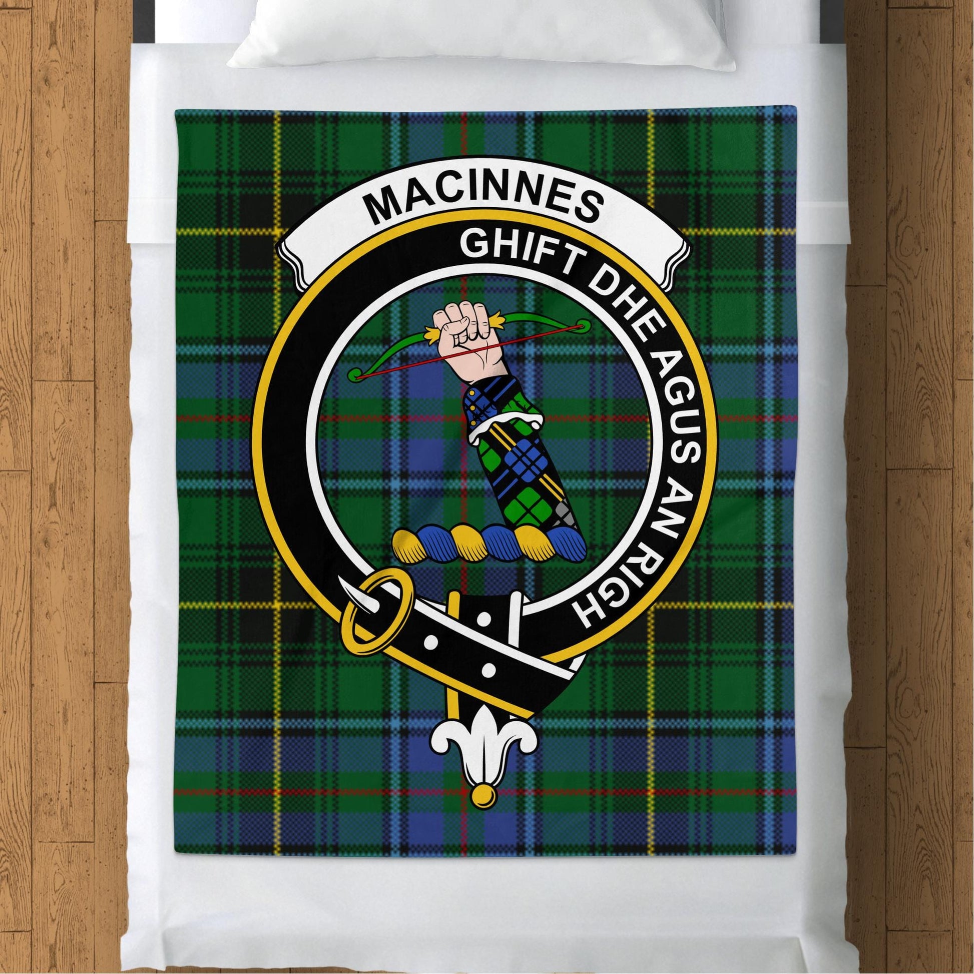 Scottish Clan MacInnes Crest Tartan Blanket