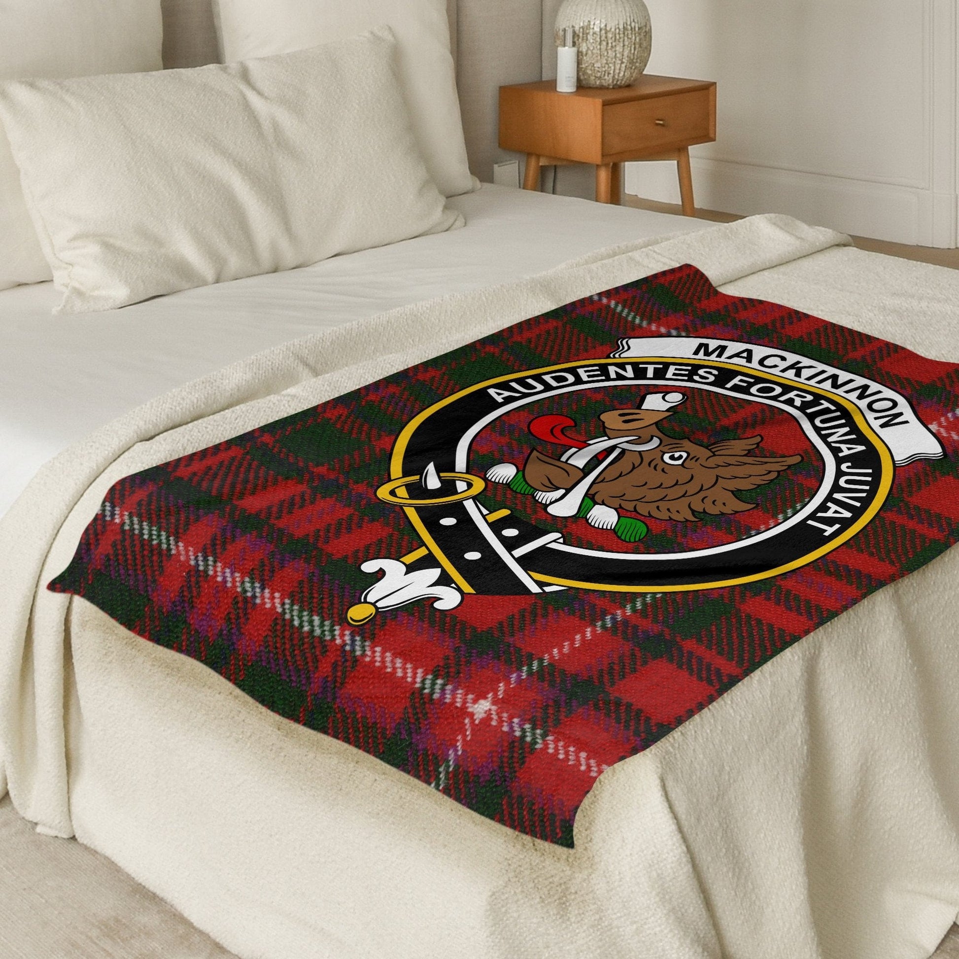 Scottish Clan Mackinnon Crest Tartan Blanket