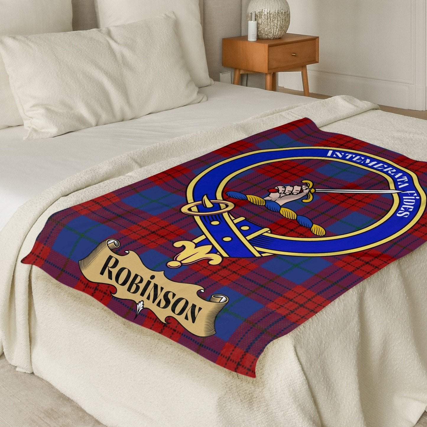 Scottish Clan Robinson Tartan Throw Blanket