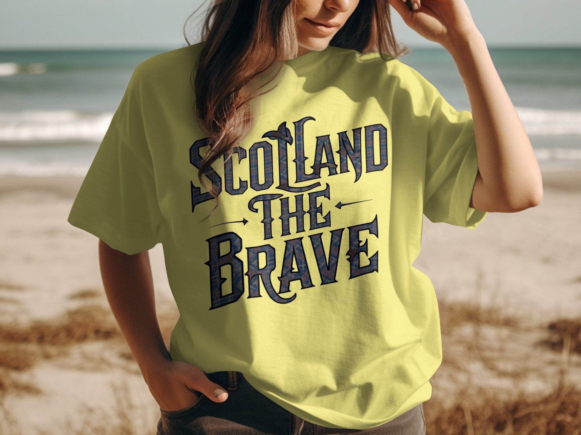 Unique Scotland the Brave Graphic Statement T-Shirt